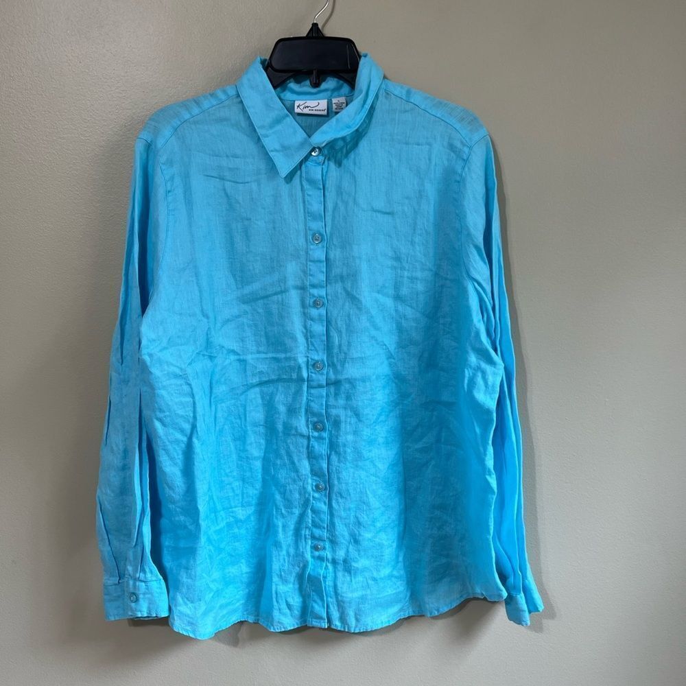 Kim Rogers blue button Down L